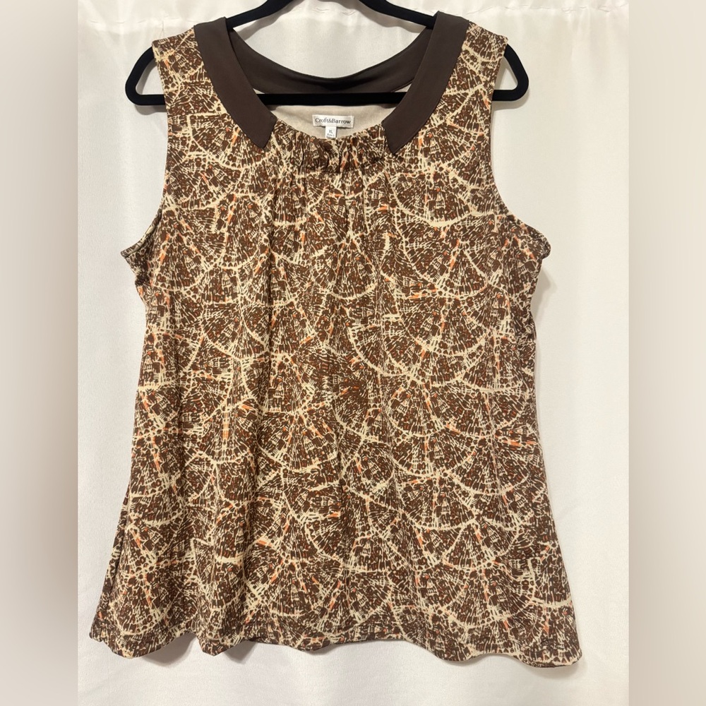 croft & barrow Brown and Cream Printed Sleeveless Top with Dark Brown Collar
